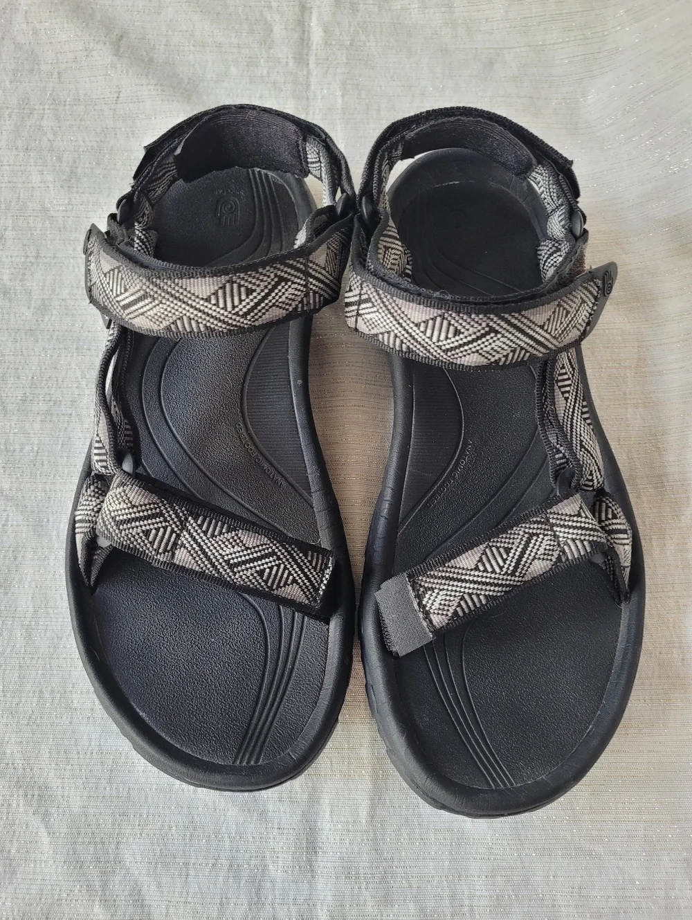 TEVA Hurricane XLT2 Black & Gray Patterned men's Outdoor Sport Sandals Size 9